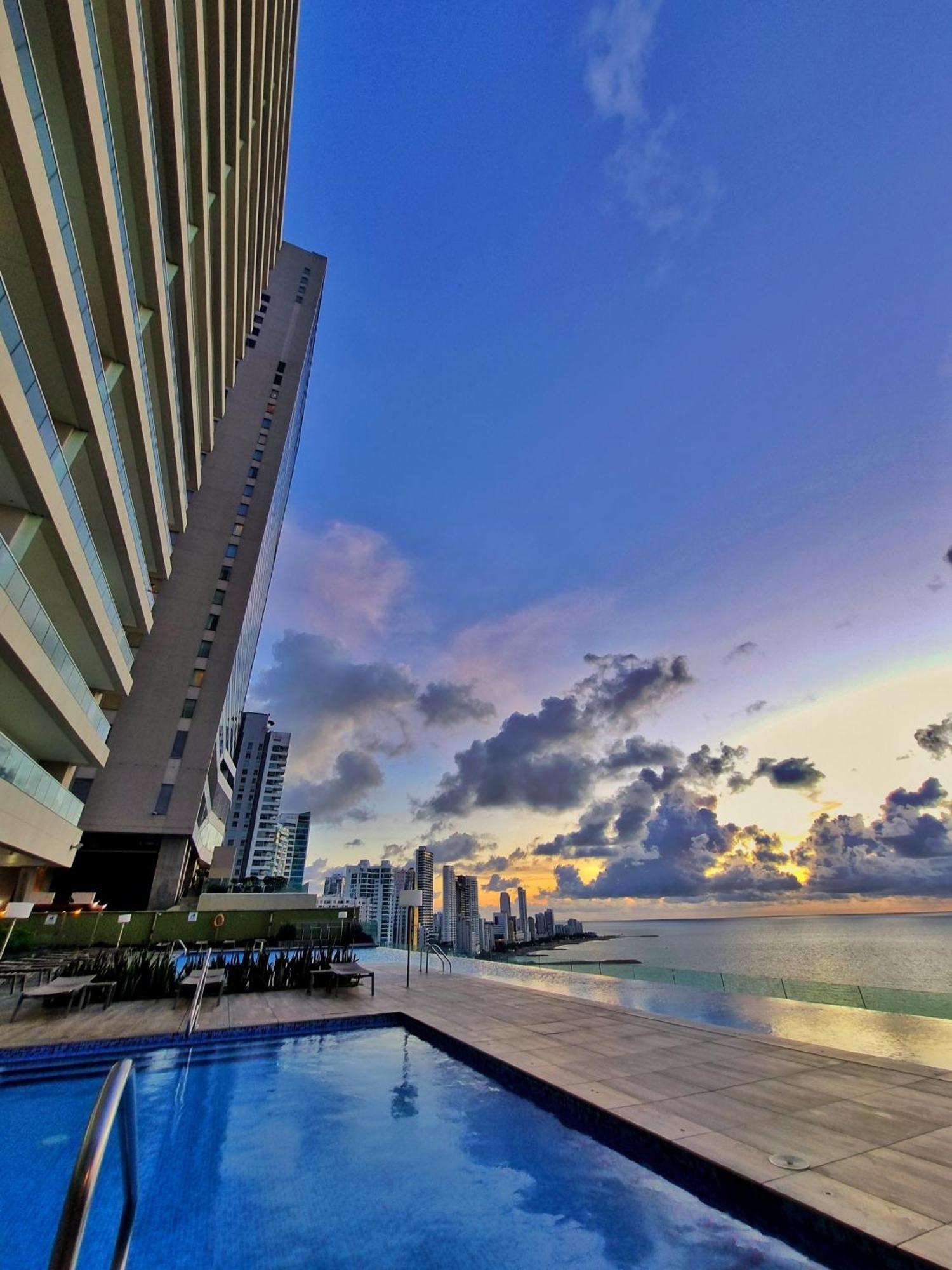 Apartamentos Condominio H2 Bocagrande Por Parceros Group Cartagena Kültér fotó